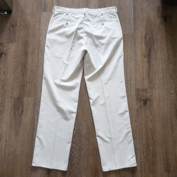 3/$30 IZOD Men’s Golf Pants light tan cream, athletic wear athleisure sz 38 x 34 - Picture 6 of 13